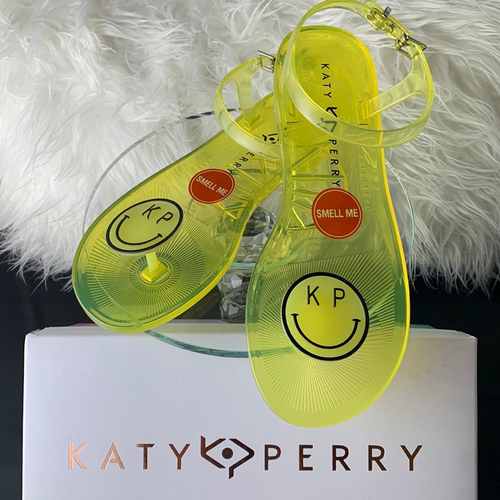 NWT Katy Perry “Geli” Sandals